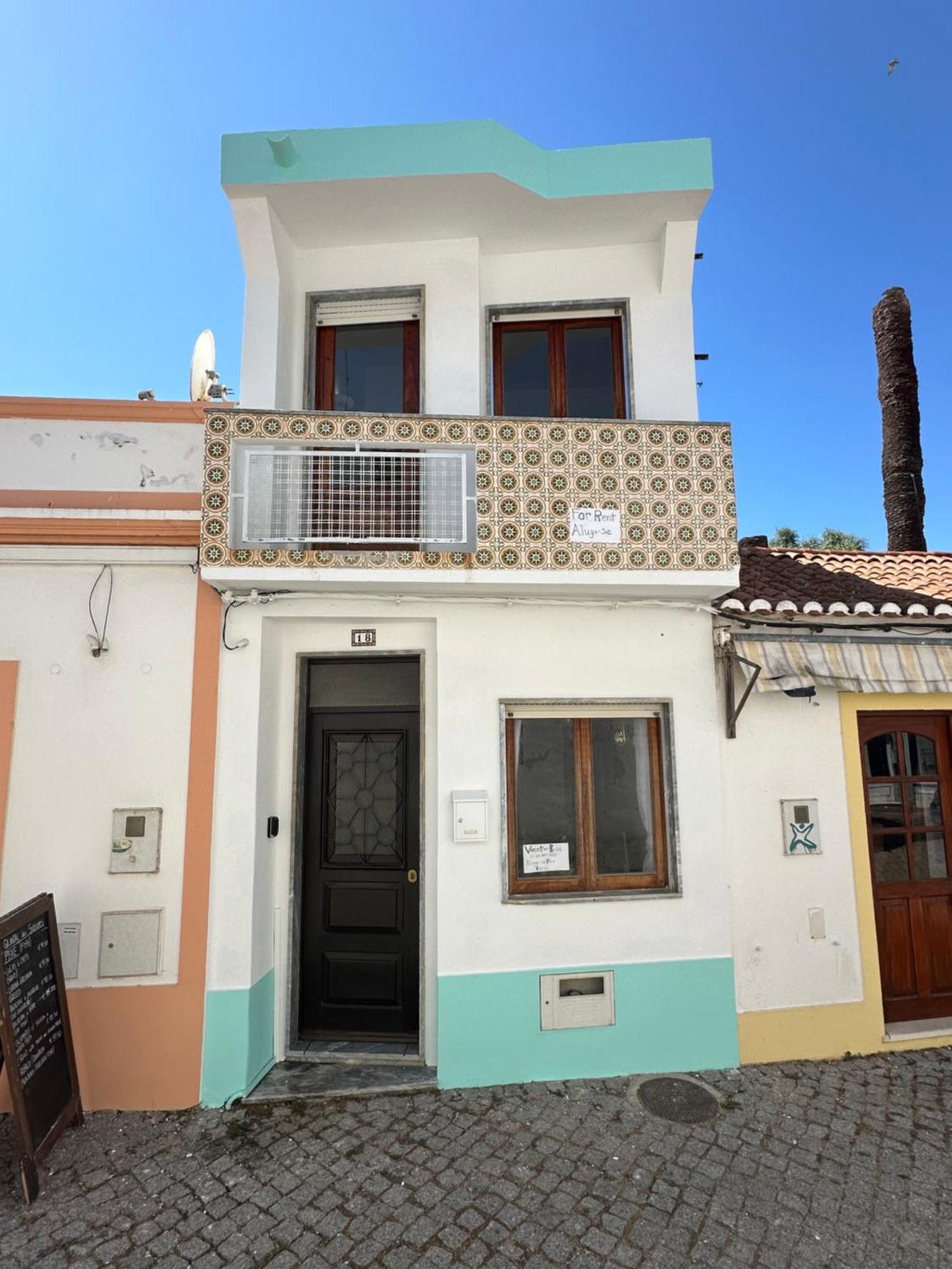 Natalie'S Tiny House- 6 Minutes From The Beach! Odeceixe Exterior foto
