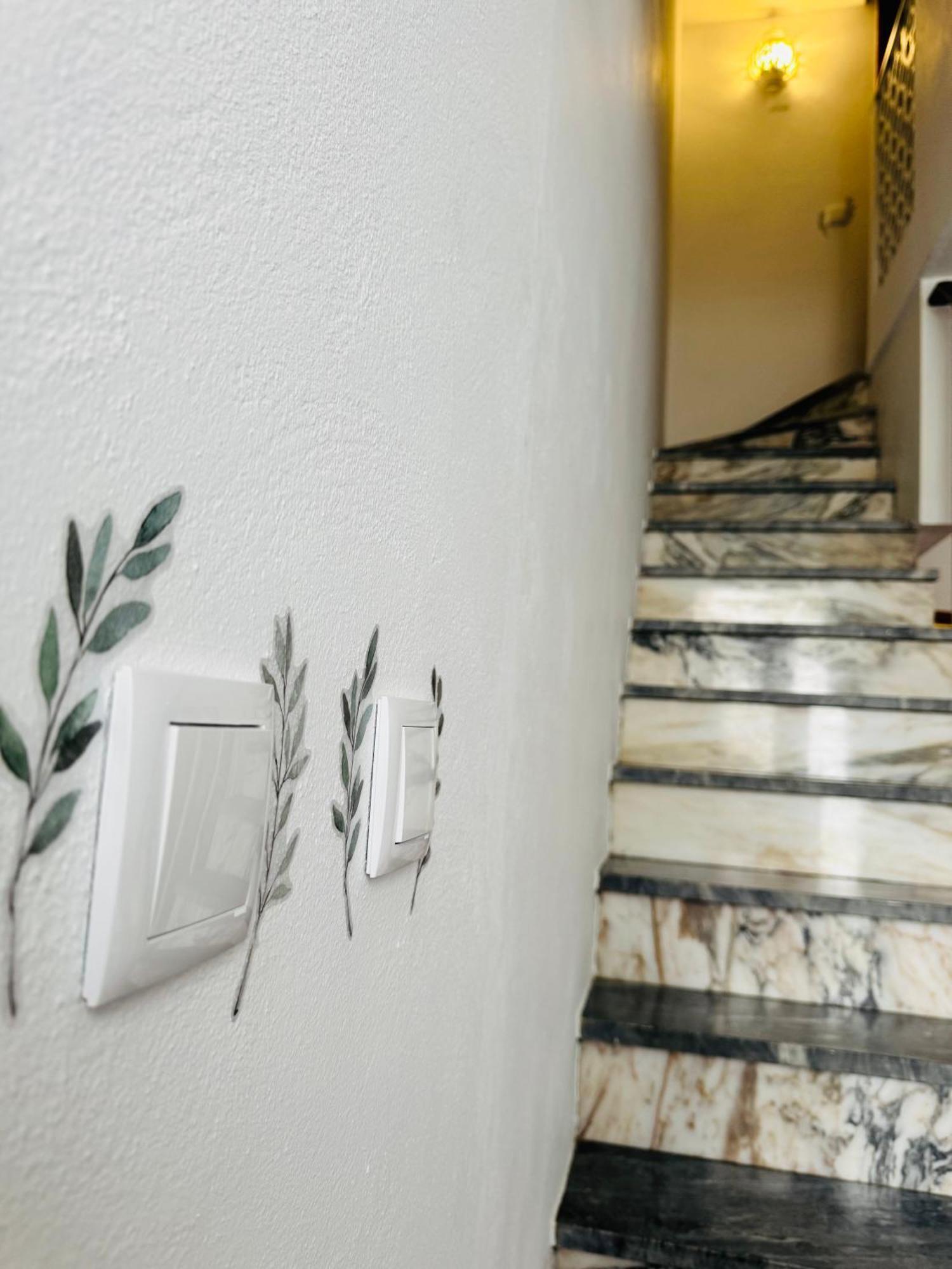 Natalie'S Tiny House- 6 Minutes From The Beach! Odeceixe Exterior foto
